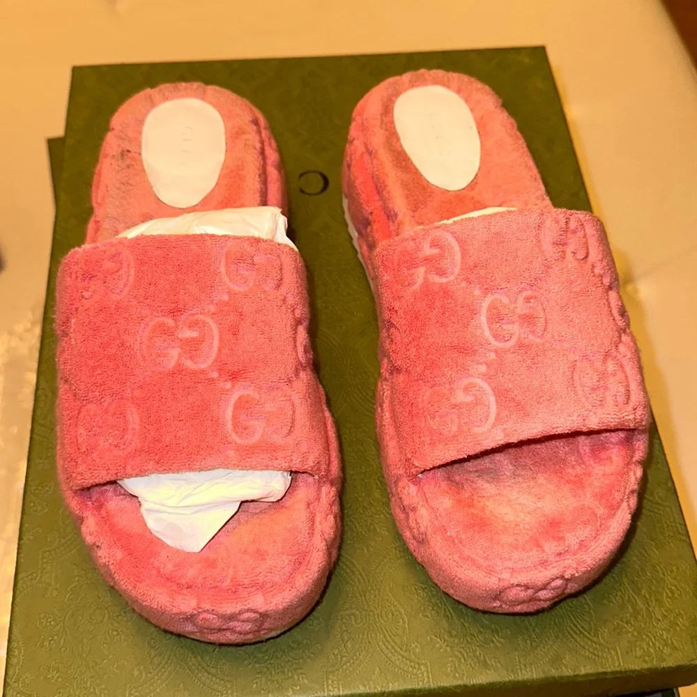 Gucci platform sandals towel spongy color pink size 38 in excellent condition - Picture 1 of 5